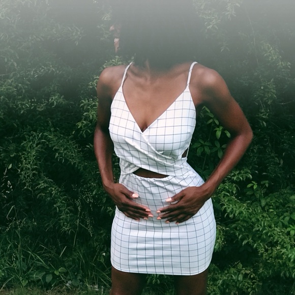 LAST DRESSES LEFT! Window Pane Dress▫️▪️ - Picture 6 of 8